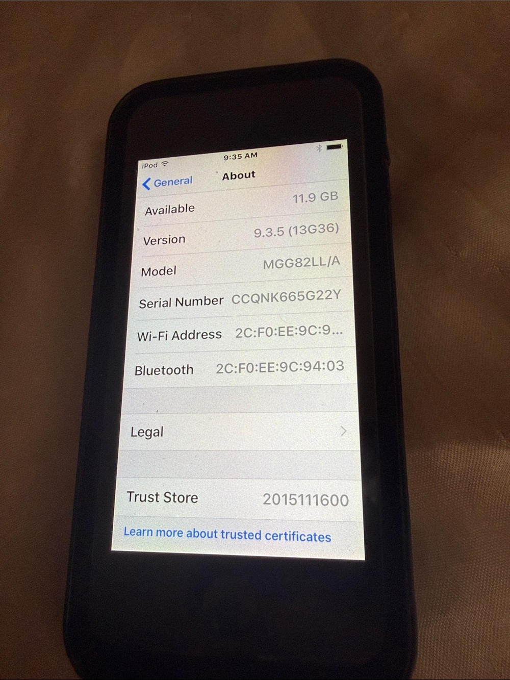 iPod touch - Picture 3 of 4